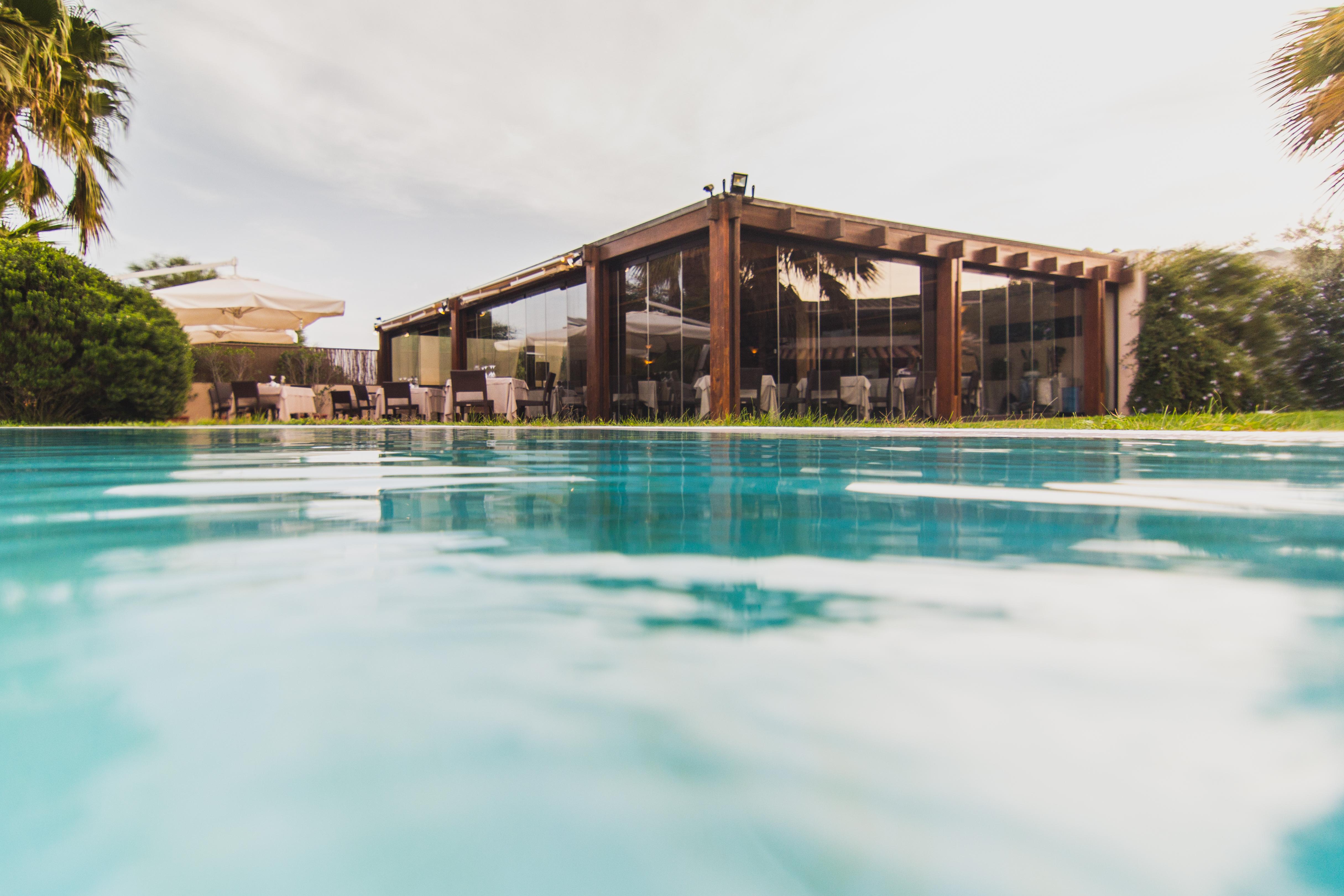 Hotel Aquadulci Chia Exterior foto
